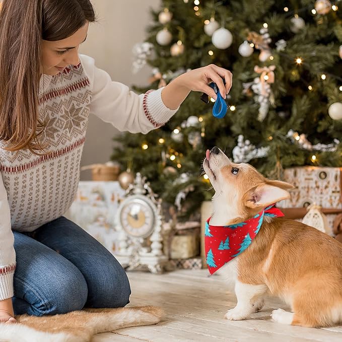 100 Pcs Christmas Dog Bandanas Bulk 3 Sizes Dog Washable Bandana Adjustable Washable Xmas Scarf for Christmas Holiday Small Medium Large Pet Supplies