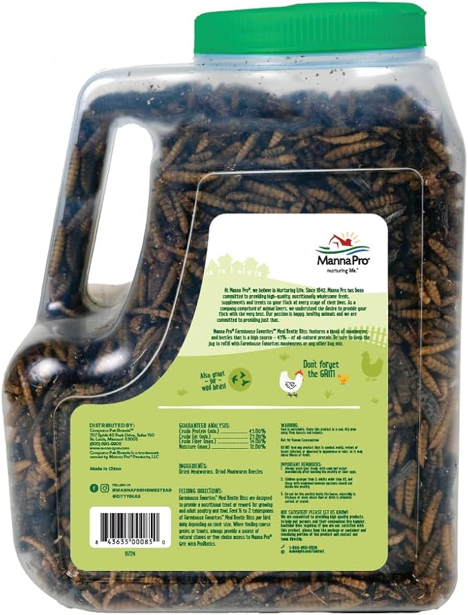 Manna Pro Farmhouse Favorites Beetle Bliss Poultry Treat – Blend of Mealworms and Beetles – All Natural Treat for Chickens, Ducks, Geese, Turkeys, & Guinea Fowl – 45% Protein – 25oz