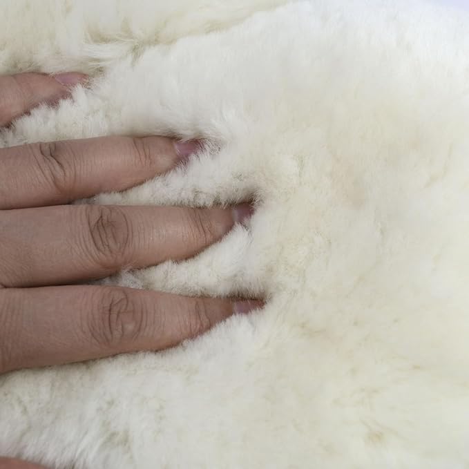 Gracefur Ultra-Soft Sheepskin Horse Grooming Mitts for Tack, Saddle & Boot Cleaning - Perfect Gloves for Tack & Horse Care (White)