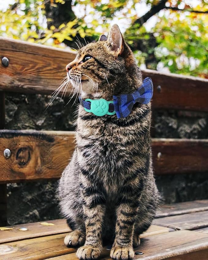 Joytale Upgraded Cat Collar with Bells, Breakaway Cat Collars with Bow Tie, 1 Pack Girl Boy Safety Plaid Kitten Collars, Blue