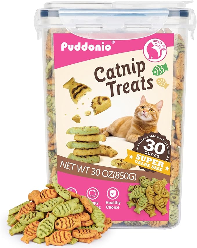 Catnip Cat Treats, Chicken and Salmon Flavor Snacks, Training Crunchy Fish Shape Adult Cat Biscuits, 30 oz