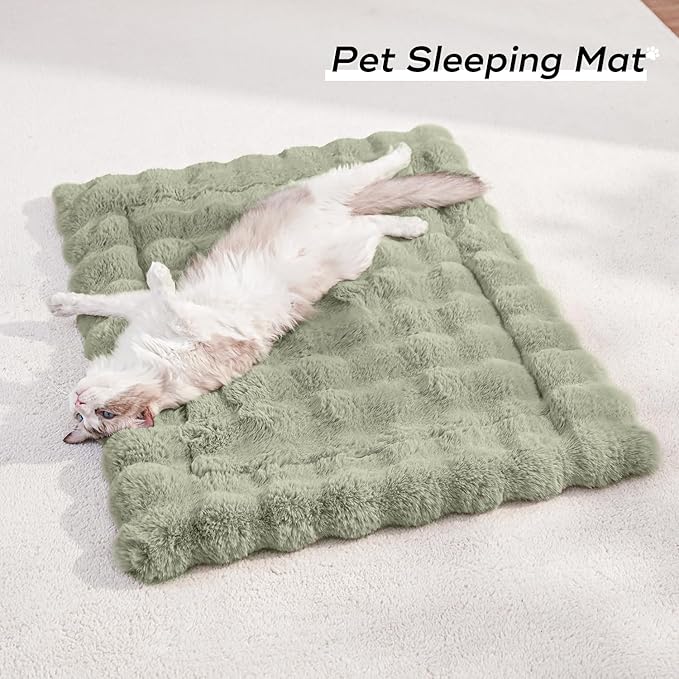 Cat Bed Plush Puppy Pad Mat with Non-Slip Bottom Faux Fur Kitten Beds for Carriers/Floor Dog Friendly 23 x 15 Inch Medium Green