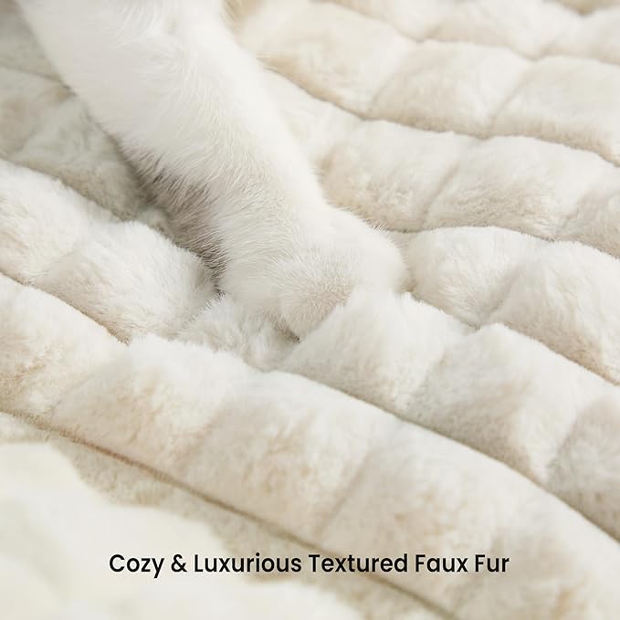 Cute Small & Medium Dog Couch Bed – Supportive & Fluffy Pet Sofa with Faux Rabbit Fur Washable Cover in 3D Diamond Pattern, 36" Off White