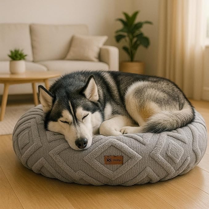 ShinHye Cat Bed - Washable Donut Bed for Cats and Small Dogs, Calming Round Pet Bed with Non-Slip Bottom, Indoor Comfort for Puppy & Kitten(LX-Grey-32x32)