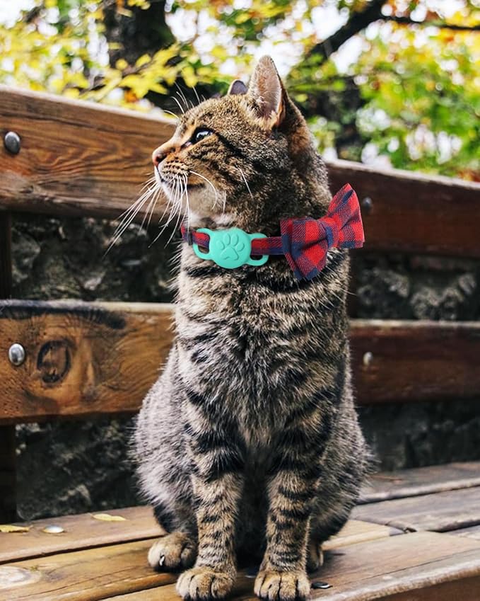Joytale Upgraded Cat Collar with Bells, Breakaway Cat Collars with Bow Tie, 1 Pack Girl Boy Safety Plaid Kitten Collars, Red
