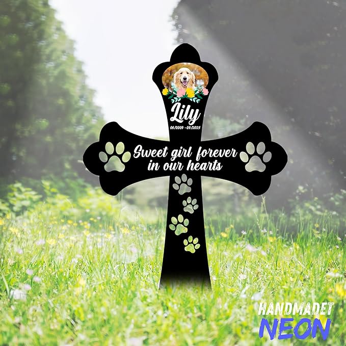 Personalized Dog Memorial Cross Garden Stake with Photo, Custom Picture UV Printed Metal Grave Marker, Image in Loving Memory Outdoor Decor Pet Loss Sympathy Gifts for Dogs Lover