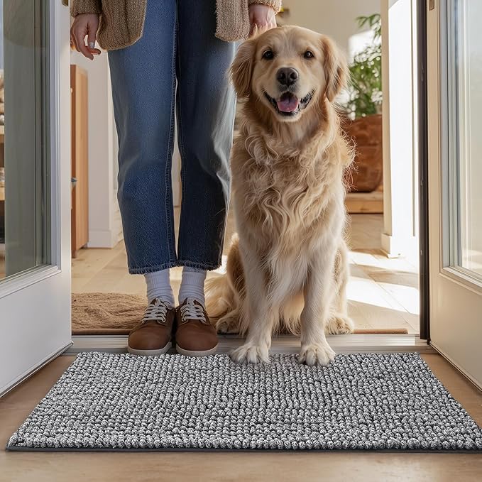 EHEYCIGA Super Absorbent Dog Door Mat for Muddy Paws 36x24 Inch Indoor, Front Doormat Outside Entrance, Quick Dry Chenille Washable Dog Crate Bed, Non-Slip Pet Rug Mud Mat Outdoor Entryway, Grey