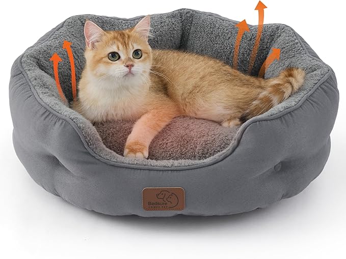Bedsure Self Warming Cat Bed - Round Cat Beds for Indoor Cats, Washable Pet Bed for Puppy and Kitten with Slip-Resistant Bottom, 20 Inches, Self Warming Grey