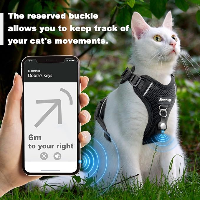 Cat Harness and Leash for Walking, The Upgrade Can be Adjusted in Four Directions and Breathable Cat Harness for Anti Escape That can be Fitted and Positioned, Reflective Strips Harness, Black, XS