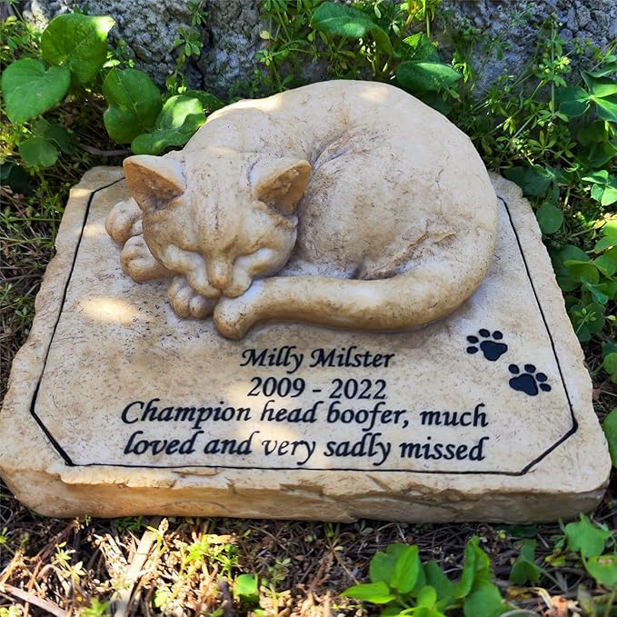 Custom Pet Grave Markers Garden Stones, Personalized Cat Memorial Statue with Sleeping Cat, Customizable Headstone Outdoor Memorial Gifts