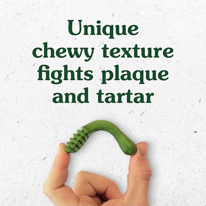 Greenies Large Dental Dog Treats, Blueberry Flavor, 12 oz. Pack (8 Treats)