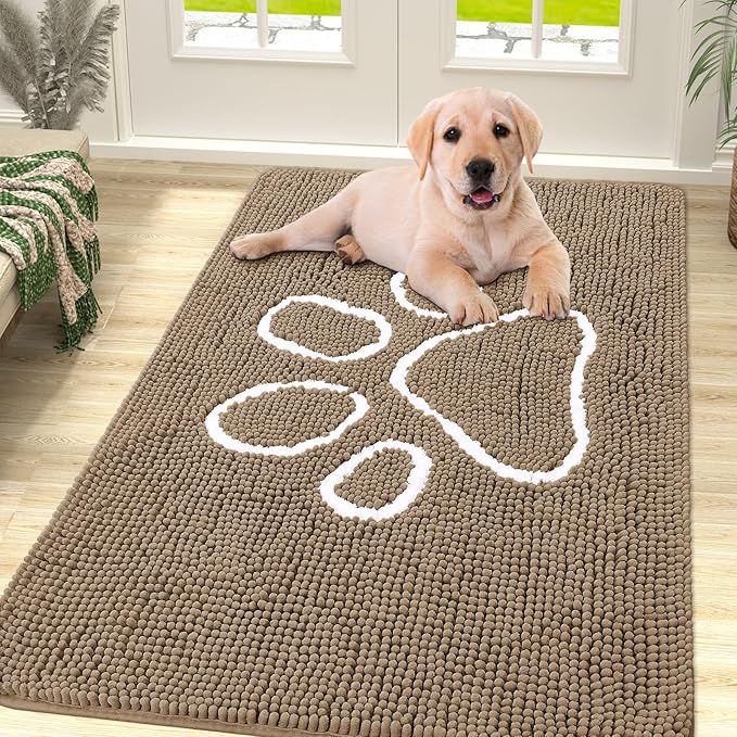 Smiry Dog Door Mat for Muddy Paws, Absorbent Dirt Trapper Non Slip Quick Dry Washable Chenille Mat for Mud Dogs, Entry Rug for Indoor and Outdoor (47x32 Inches, Camel)