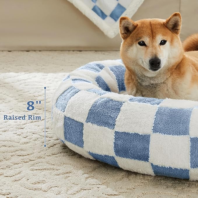 Checkered Cat Dog Bed, Cute Blue Retro Style Aesthetic Round Warming Pet Calming Beds for Small Dog and Cats, Plush Cozy Donut Beds Washable, 23" L x 23" W x 8" Th